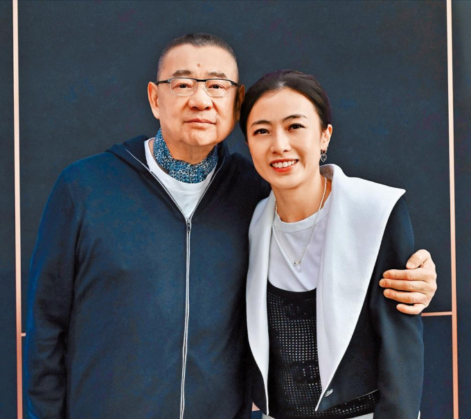 刘銮雄与甘比于2016年结婚。