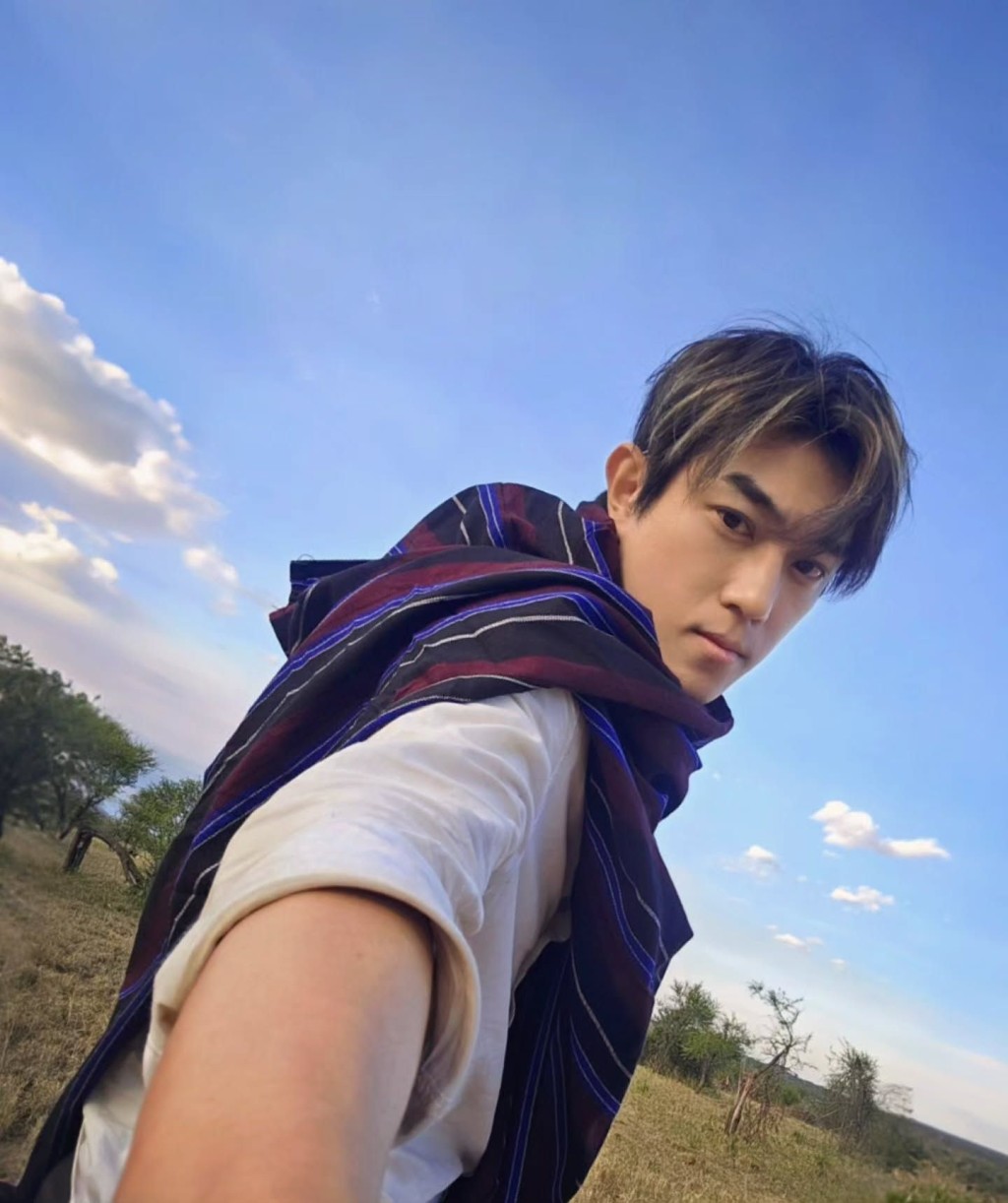 有「靚仔醫生」之稱的蘇浚祈，近日捲入一宗在社交平台洩露病人私隱的風波。