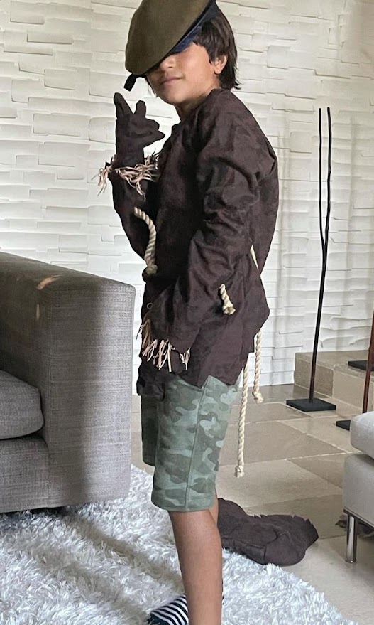 12歲的Maceo是荷爾和奧利華所生之子，荷爾亦跟前男友育有一名現已18歲的女兒。