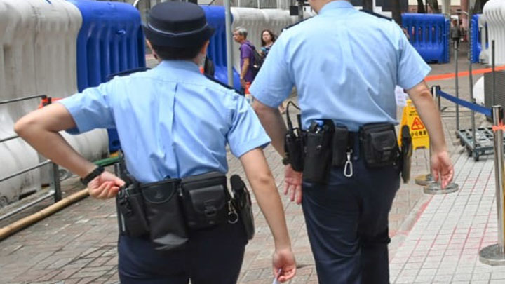 同仁基金為入讀南沙港人子弟學校的警察子女提供助學金。資料圖片