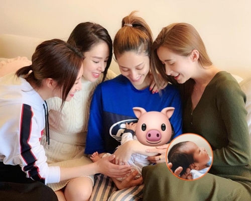 少婦聯盟齊來探剛生完的陳凱琳和BB。(ig圖片)