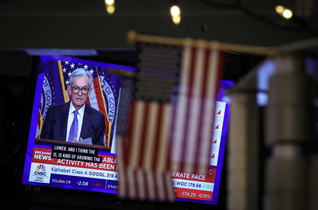 聯邦法官博斯伯格（James Boasberg）宣布撤銷司法部向聯儲局主席鮑威爾（Jerome Powell）發出的傳票。路透社