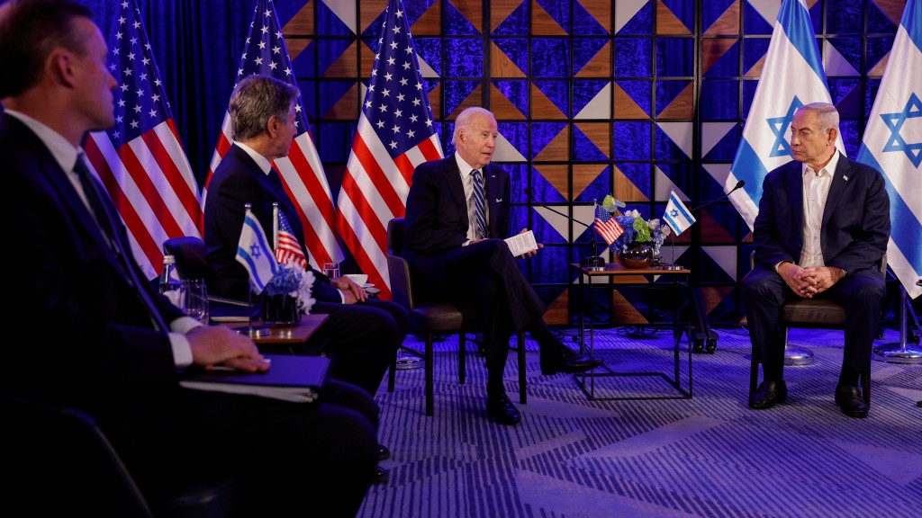 美國總統拜登（右2）在以色列與內塔尼亞胡（右1）會面。 路透社