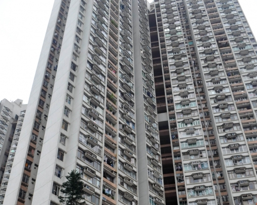 柴灣峰華邨秀峰耬。資料圖片