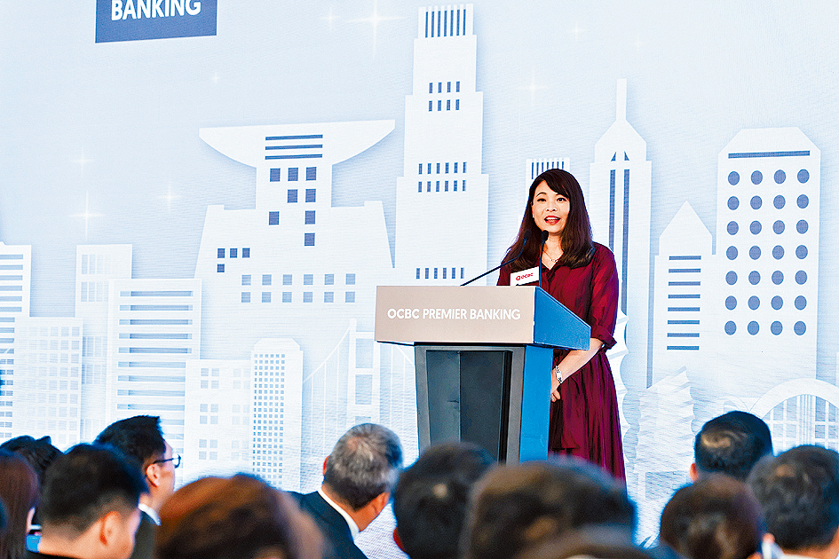 OCBC香港零售銀行業務主管李貴莊宣布,集團去年業績表現非常亮眼,會為客戶實踐「心所向,行致遠」的承諾,並致力為客戶的財富和時間增值。 OCBC香港零售銀行業務主管李貴莊宣布,集團去年業績表現非常亮眼,會為客戶實踐「心所向,行致遠」的承諾,並致力為客戶的財富和時間增值。