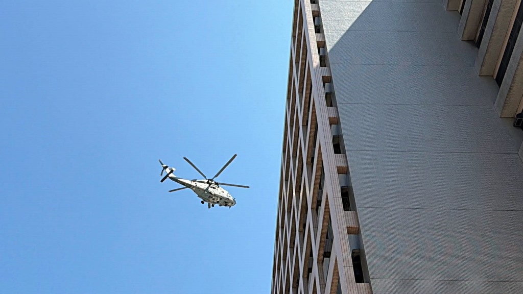 事主由直升機送院。劉漢權攝