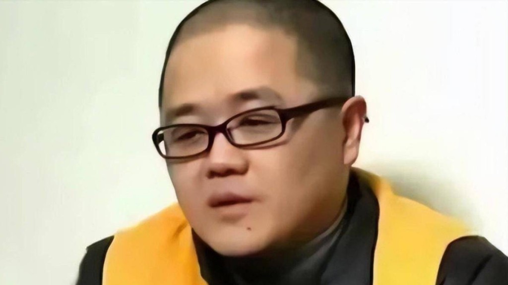 黄宇主动投靠外国间谍机构，泄露国家机密已被执行死刑。