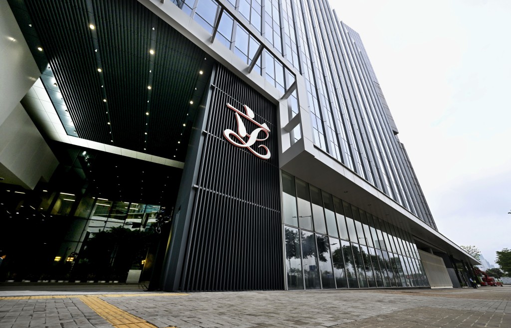政府向立法會提交《2026年成文法(雜項規定)條例草案》。 政府向立法會提交《2026年成文法(雜項規定)條例草案》。