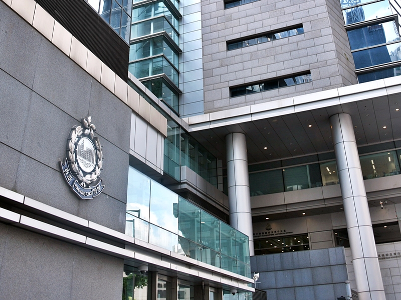 5名男女涉盜用信用卡網購被捕,涉款8萬多元。資料圖片