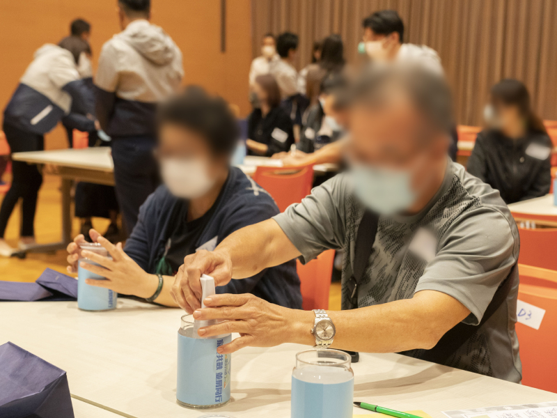 在囚人士家長製作時間囊，待子女獲釋後一同開啓。