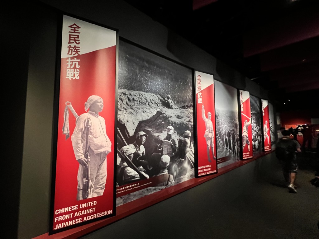 展覽呈現約183件從中國國家博物館、本地文博單位及收藏家商借的抗戰文物。