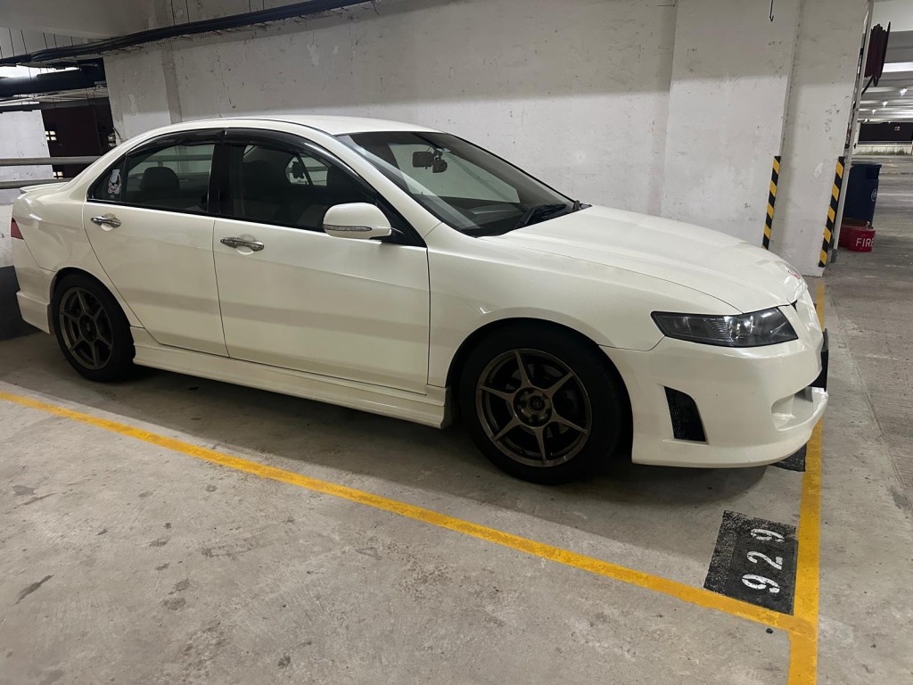 警東九龍打擊酒駕及非法賽車共拘7司機 其中2人高速車群中穿插涉危駕。警方圖片 警東九龍打擊酒駕及非法賽車共拘7司機 其中2人高速車群中穿插涉危駕。警方圖片