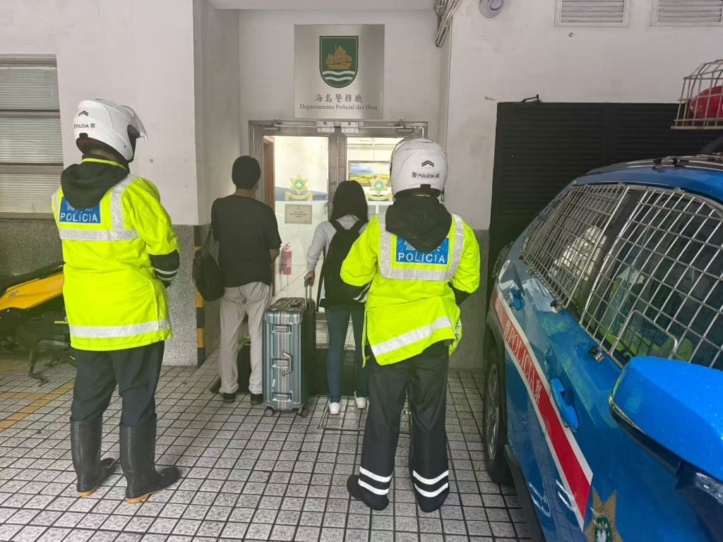 兩名涉事旅客被檢控。澳門特別行政區政府新聞局圖片 兩名涉事旅客被檢控。澳門特別行政區政府新聞局圖片