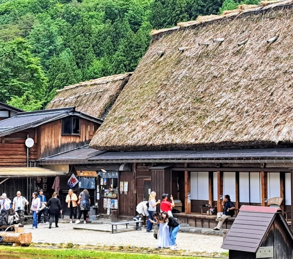 白川鄉荻町。 白川鄉觀光協會fb