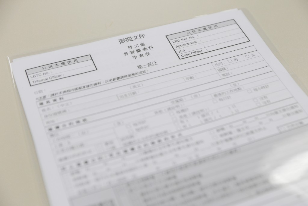 約30名工友求助,申索金額約200萬。何家豪攝 約30名工友求助,申索金額約200萬。何家豪攝