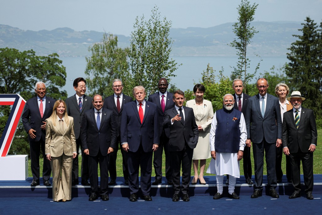 美國總統特朗普與日本首相高市早苗（右六）在七國集團峰會期間傳出不和。路透社