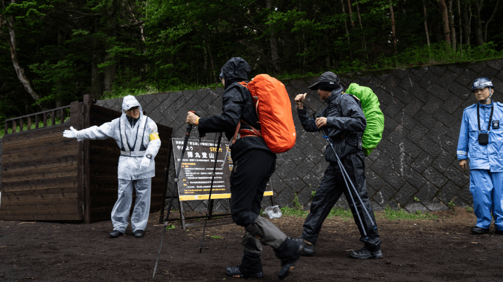 吉田路線五合目是熱門的登山地點。（新華社）