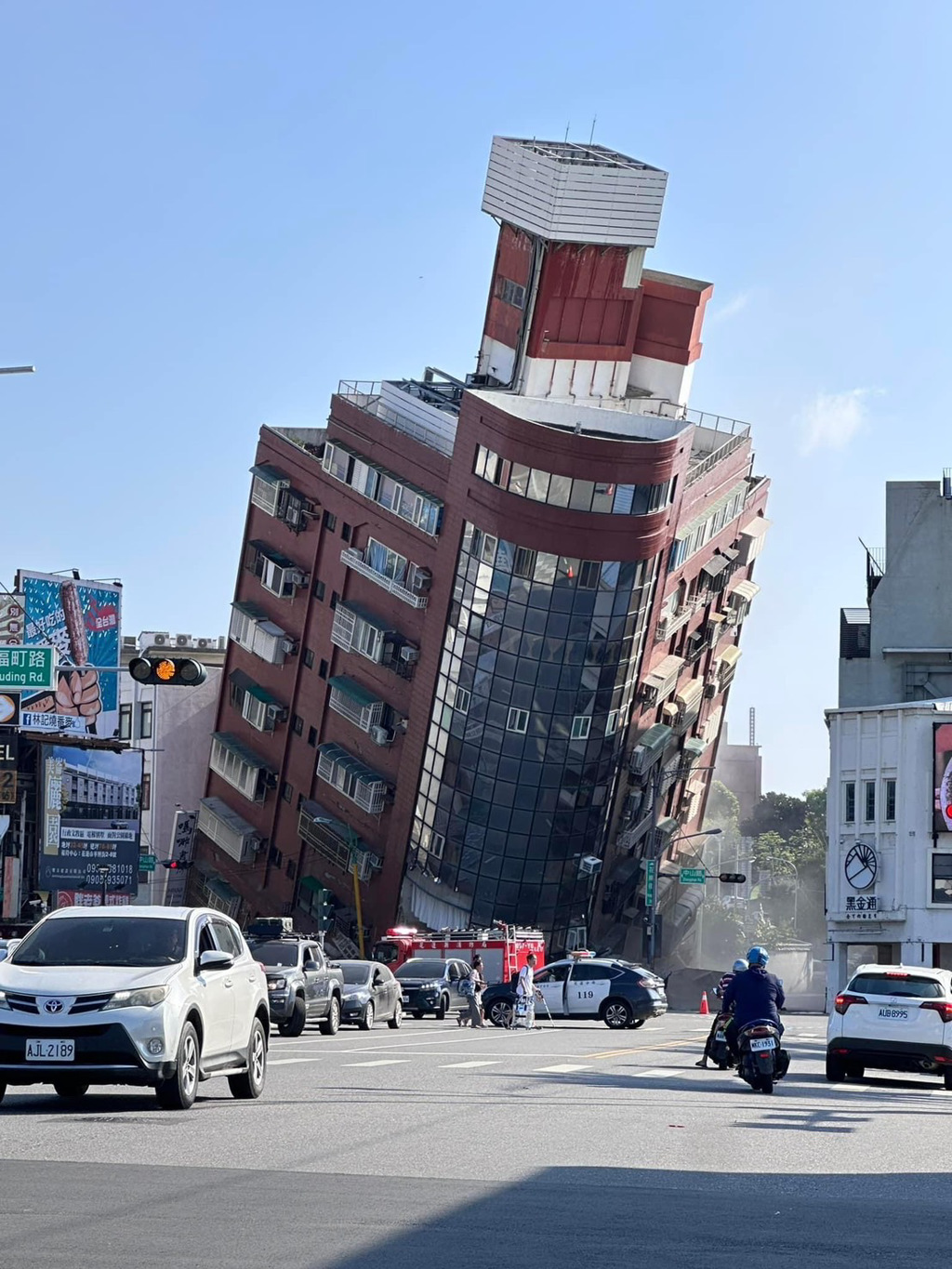 台灣今日上午發生7.3級地震。