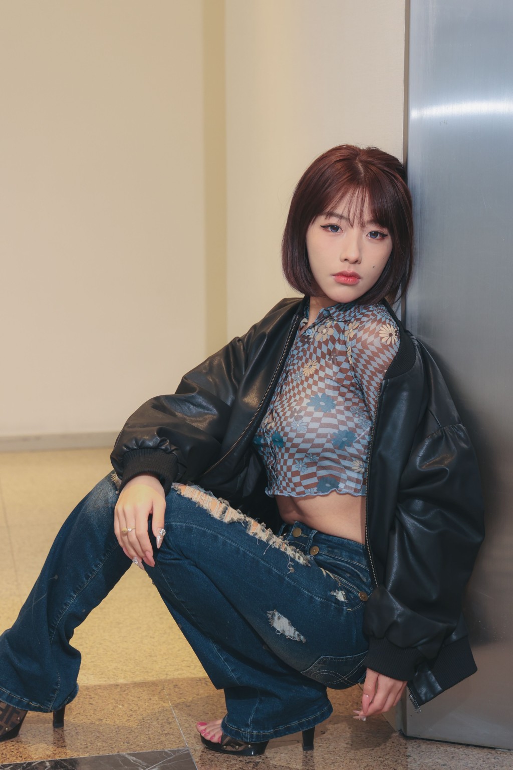 Baby梓想拍悬疑片。 Baby梓想拍悬疑片。