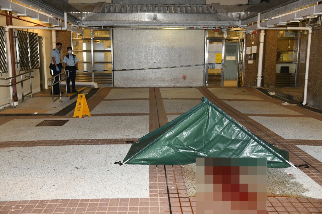 死者從利滿樓高處墮下身亡。(李家傑攝)