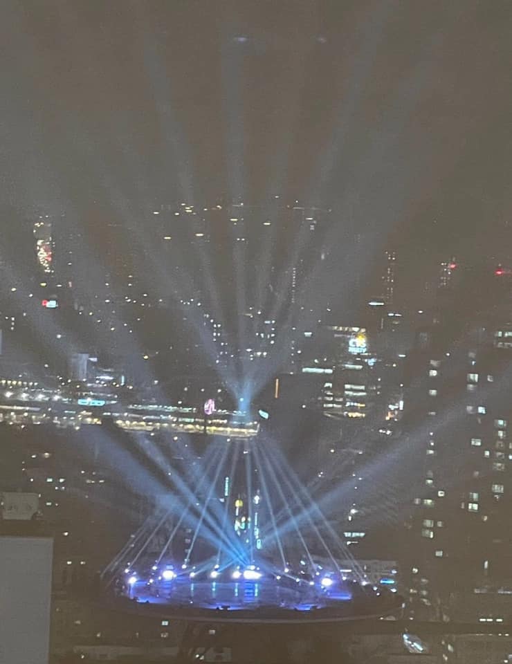 夜晚望好無敵。