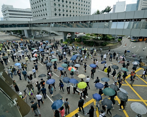 教育局宣佈明日學校停課。資料圖片