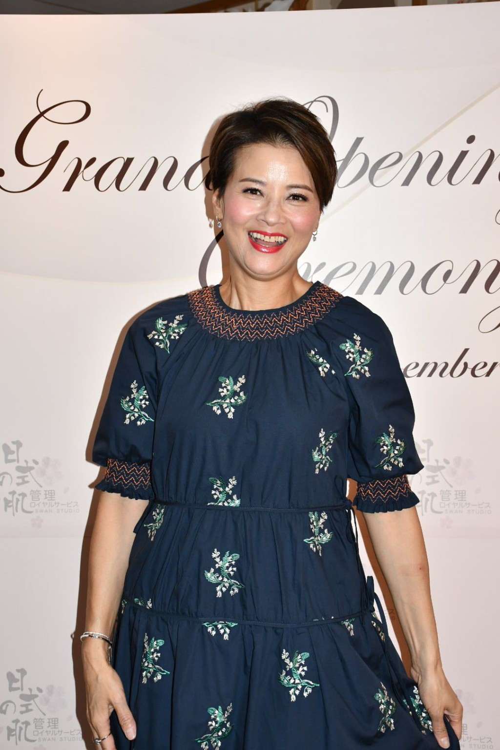 黎燕珊指有人找她跟潮凯往内地登台，但因疫情告吹。