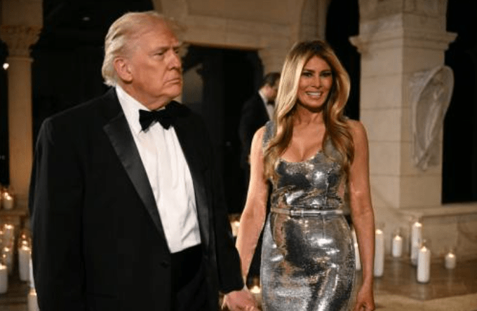 特朗普不僅嘲諷佐治古尼是「平庸的演員」，更指他是「史上最差政治預測家」，對其入籍法國表示是「好消息」。法新社