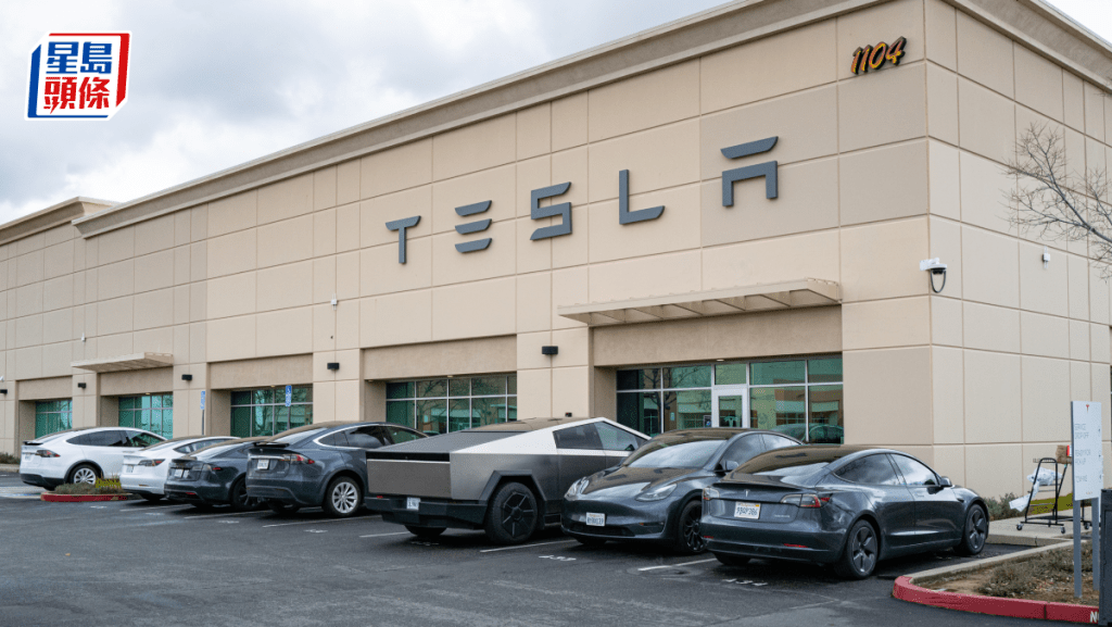 Tesla無人駕駛的士被指超速兼逆線,大行仍普遍正面 「基本上平安無事」。
