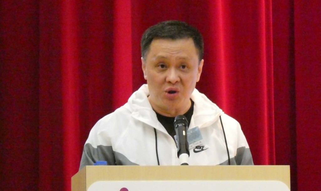 鄧飛表示,在現今的行為操守標準下,動手體罰均屬絕對不能接受。資料圖片 鄧飛表示,在現今的行為操守標準下,動手體罰均屬絕對不能接受。資料圖片