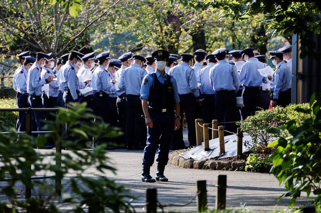 來自北海道及福岡等各地支援警力多達2000多人。路透