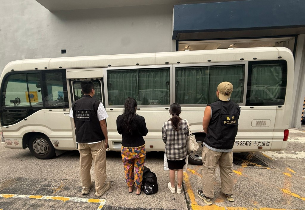 行動中，8名年齡介乎26歲至45歲的內地女子被捕。警方提供