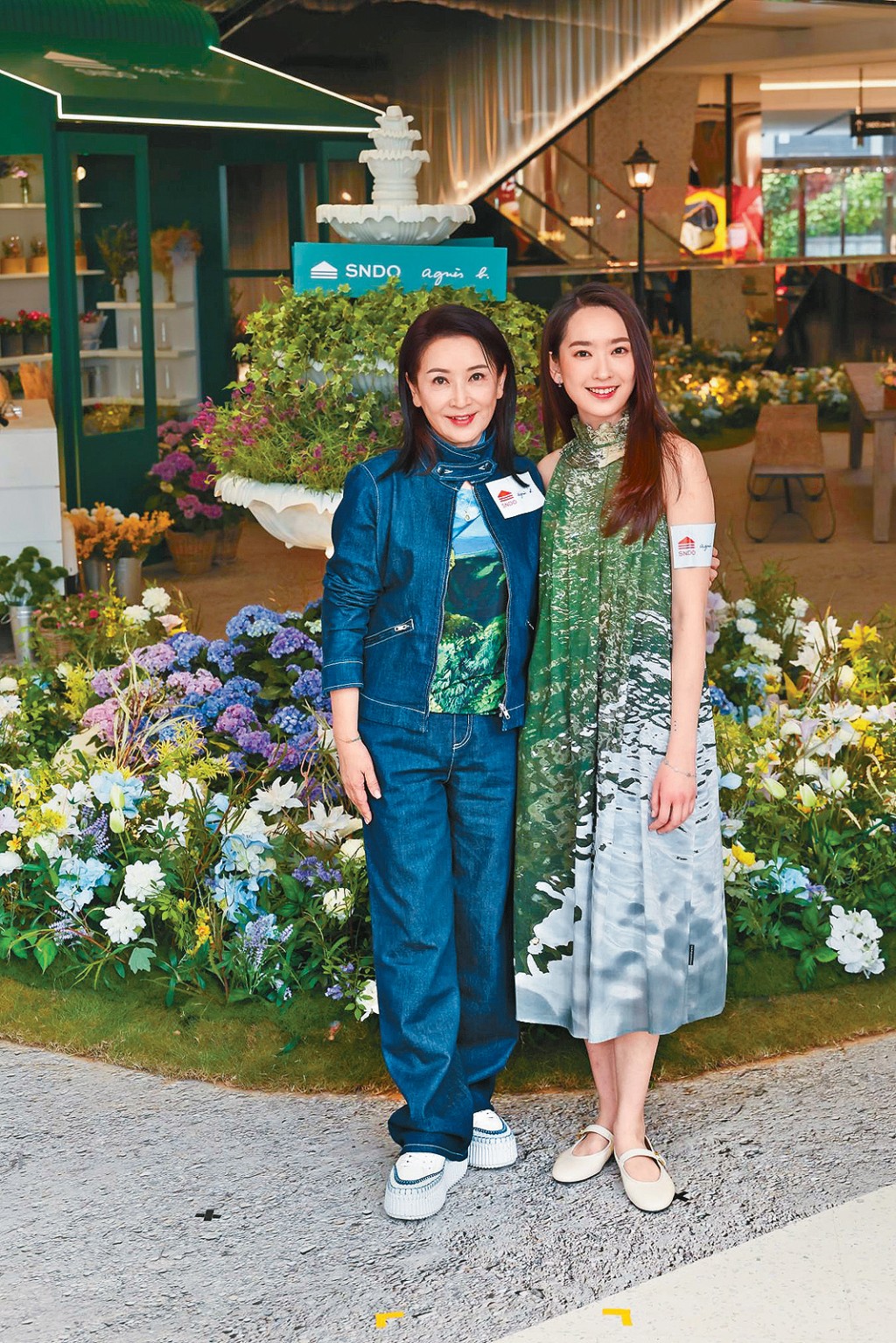 龔慈恩與林愷鈴母女檔齊齊出席活動。