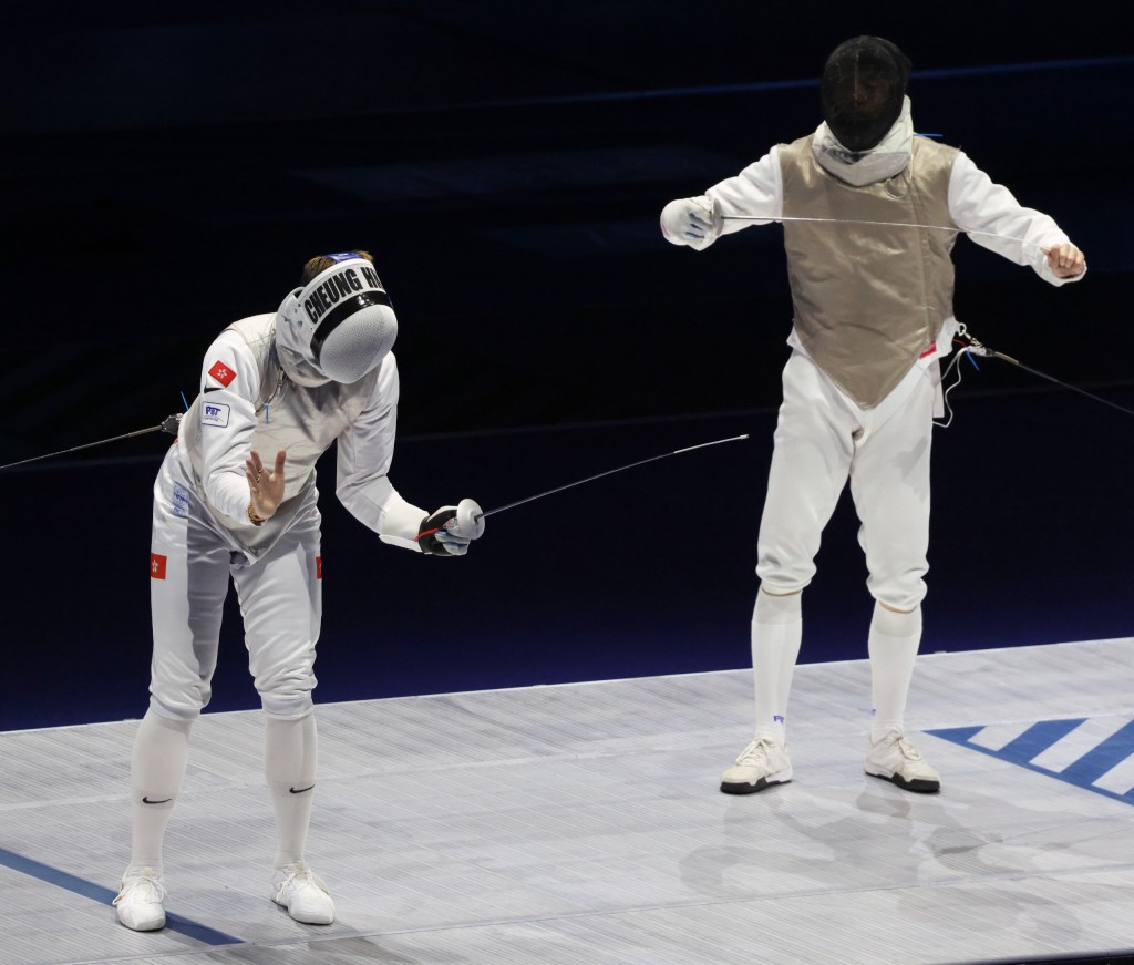 在四強比賽中,張家朗(左)曾在領先情況下被對手許杰(左)一分分反勝。徐嘉華攝 在四強比賽中,張家朗(左)曾在領先情況下被對手許杰(左)一分分反勝。徐嘉華攝