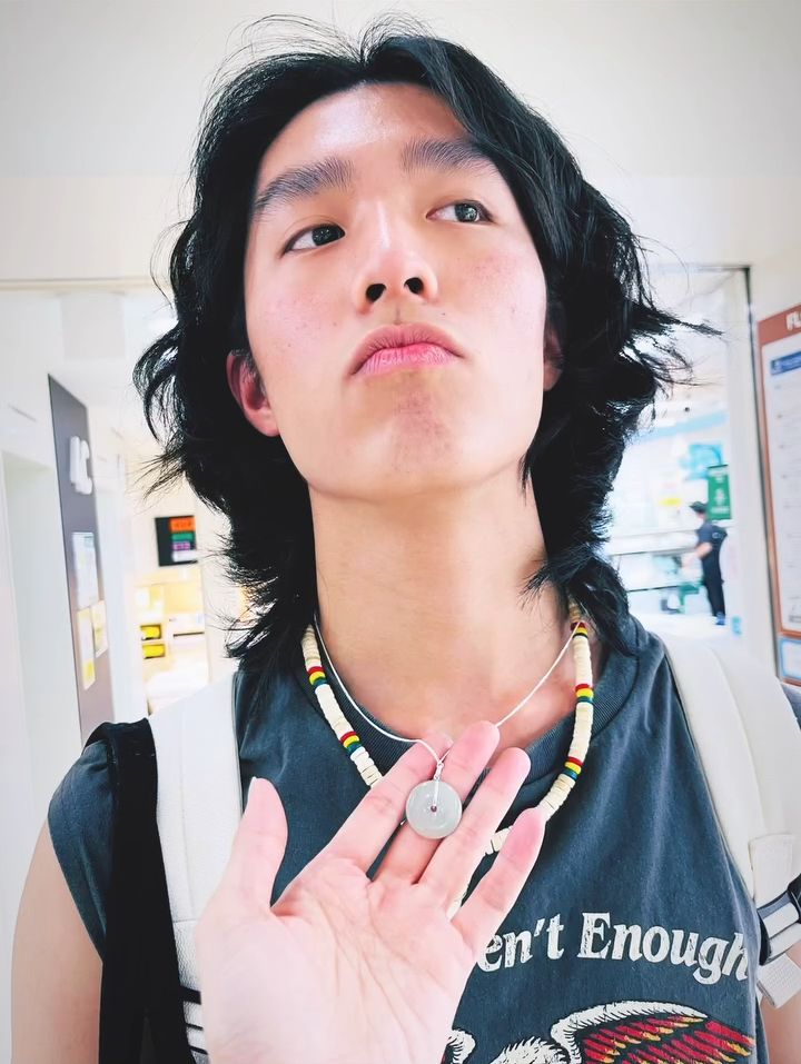 康子妮介紹靚仔兒子林寶。