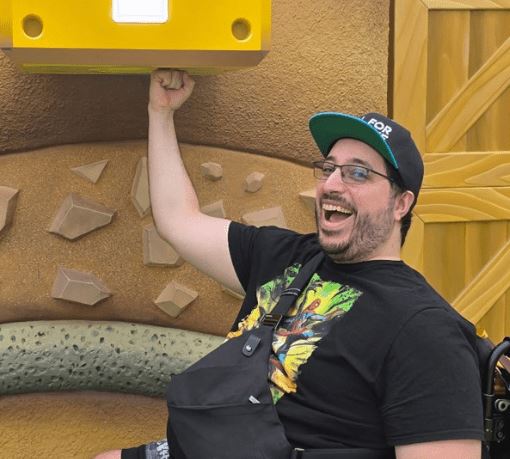 扎瓦拉的死因为“多处钝力撞击伤”。X@wallin_ballin