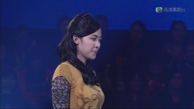 梁嘉琬憑藉甜美外型與機智表現被網民譽為「決戰一分鐘女神」。 梁嘉琬憑藉甜美外型與機智表現被網民譽為「決戰一分鐘女神」。