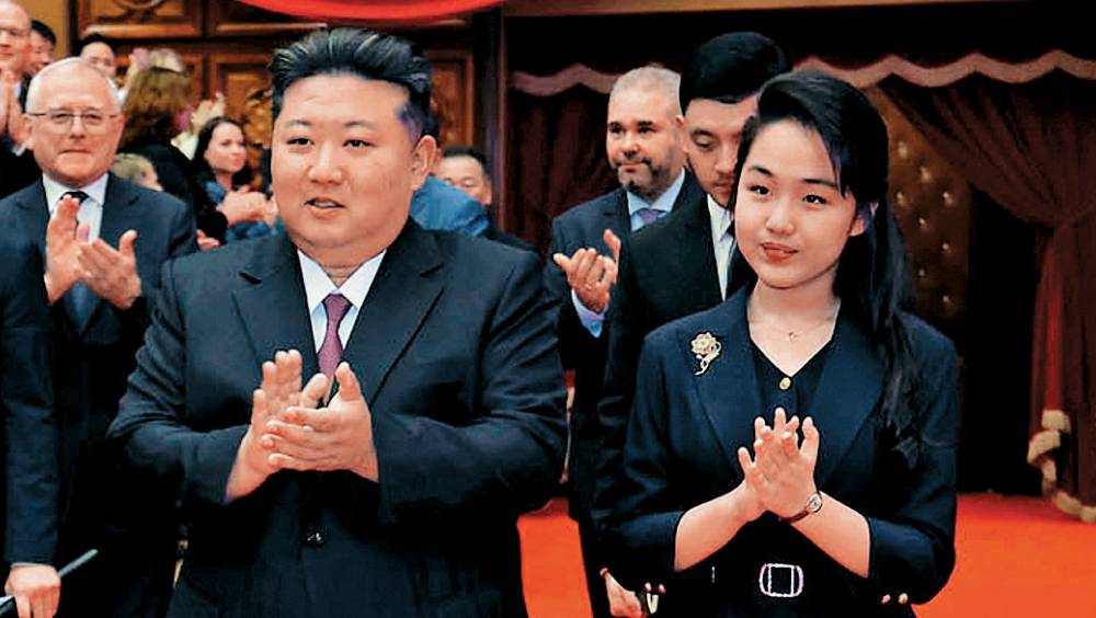 韓情報指金正恩內定女兒金主愛為接班人。 美聯社