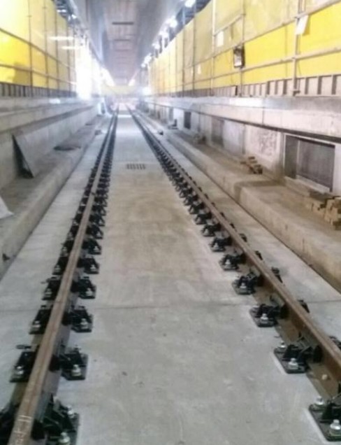 西九龍總站月台層的軌道鋪設工程已完成。運房局文件圖片