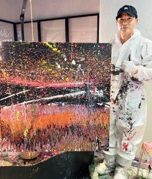  从模特儿开步，至成为结合演艺、摄影及绘画于一身的艺术家，任达华的艺术之路不是坦途。