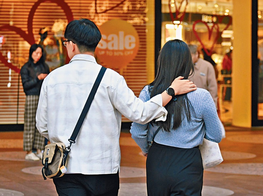 消委會交友配對︱不少人通過交友配對服務結識另一半,但消委會接獲的相關投訴近期大增。 消委會交友配對︱不少人通過交友配對服務結識另一半,但消委會接獲的相關投訴近期大增。