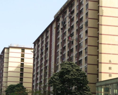 现场是荃湾福来邨永康楼。网图