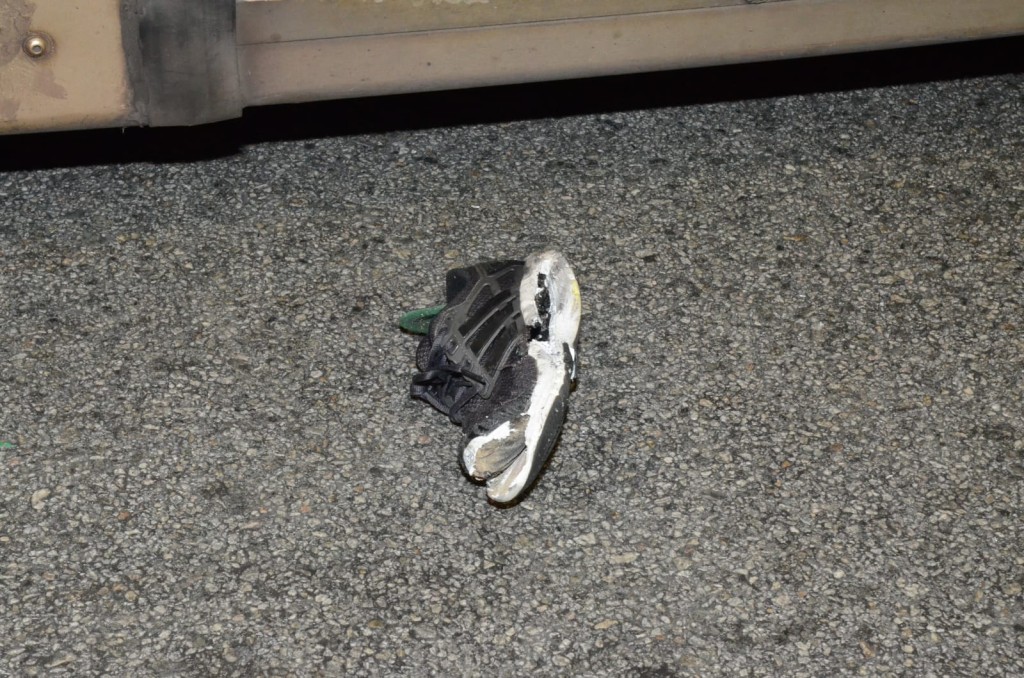 現場留下死者的鞋