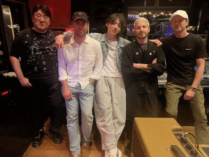 JK於上月初去咗美國跟音樂人見面。