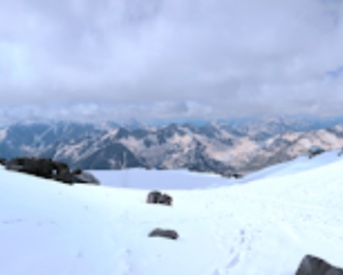 男童被祖父母勒死後被棄屍雪地。配圖與本文無關