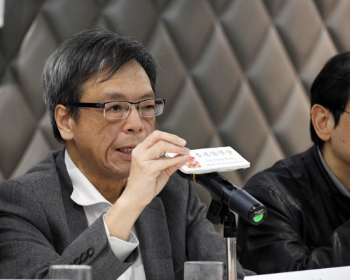 梁子超指若要達到免疫屏障，需7成人口接種疫苗。資料圖片