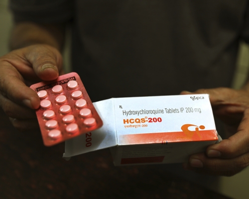 美國撤銷以羥氯喹治療新冠病毒患者。AP圖