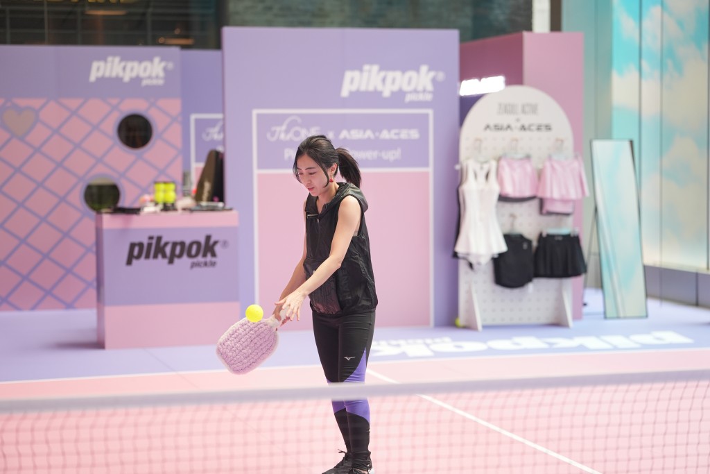 甘比表示自己對Pickleball好有興趣。 甘比表示自己對Pickleball好有興趣。