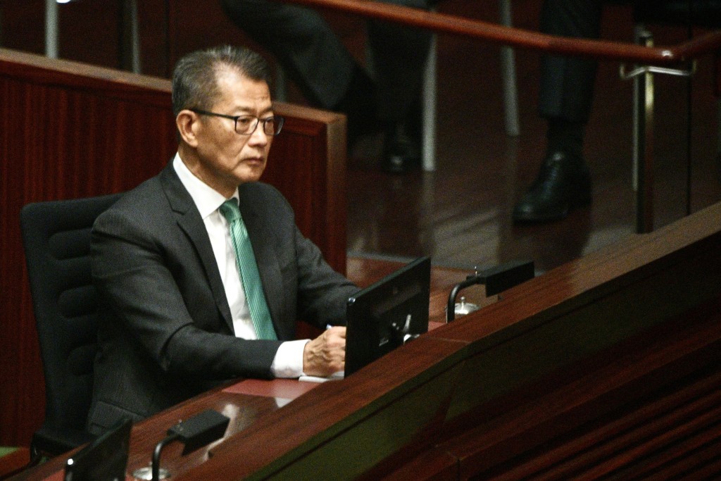 陈茂波将于2月28日发表新一份《预算案》。资料图片