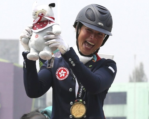 蕭穎瑩為本港奪得今屆亞運首金。AP